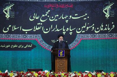 امروز همه سپاه پاسداران را ملجا و پناه خود می‌دانند