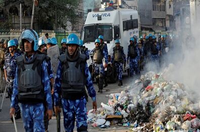 کشته شدن ۲۰ معترض در جریان اعتراضات به سفر ترامپ به هند