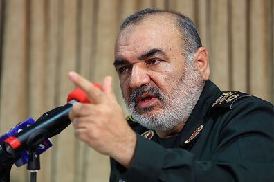 نمایشگاه دستاوردهای سپاه افتتاح شد