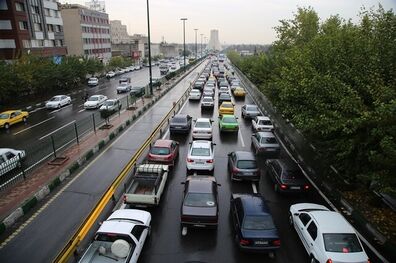 تردد روان در محورهای شمالی/ ترافیک سنگین در آزادراه قزوین – کرج 