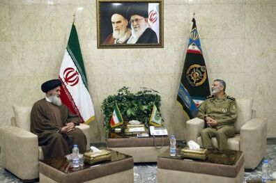 تقویت بنیه دفاعی کشور از راهبردهای ماندگار بنیانگذار جمهوری اسلامی است