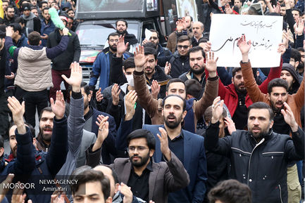 راهپیمایی هیات‌ های مذهبی در پی شهادت سردار سلیمانی