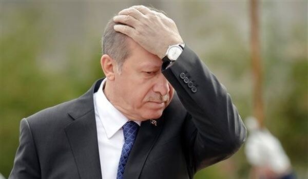ادعای تازه اردوغان: ترکیه با حامیان تروریسم می جنگند