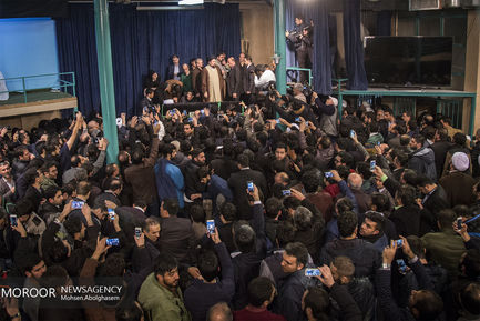 وداع با پیکر آیت الله هاشمی رفسنجانی در حسینیه جماران