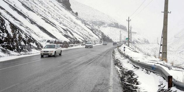 جاده چالوس به دلیل ریزش بهمن مسدود شد