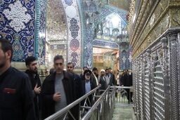 بازگشایی درب‌های حرم مطهر حضرت معصومه(س) به روی زائران