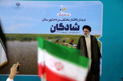 مردم راه‌های خنثی سازی توطئه‌های دشمنان را بلدند