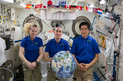 فضانوردان «ماموریت 49» به زمین بازمی‌گردند